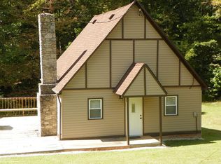 7402 S Snowden Rd, Liberty, IN 47353