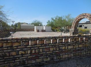 586 S Connor Ln, Quartzsite, AZ 85346
