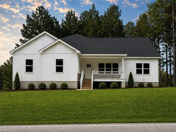 1569 E Ridge Rd, Salisbury, NC 28144