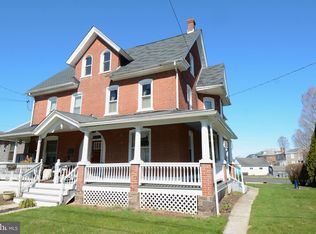 327 Erie Ave, Telford, PA