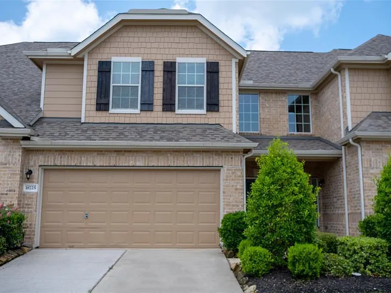 18725 Cypress Loch Dr — Photo 1