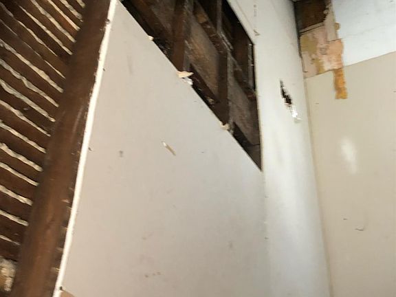5th image of 2154 Staebler St