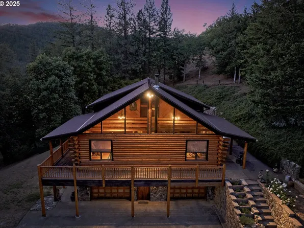 5361 Highway 238, Jacksonville, OR 97530