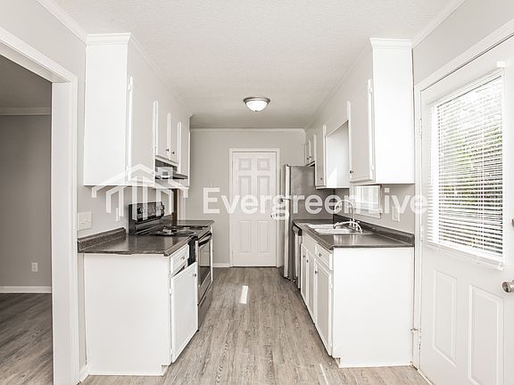 5th image of 10 Cardington Ct
