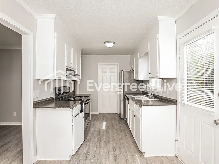 10 Cardington Ct — Photo 5