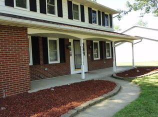 6032 Manchester Dr, Fort Wayne, IN 46835