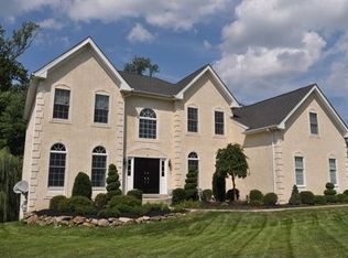428 Prescott Dr, Chester Springs, PA 19425