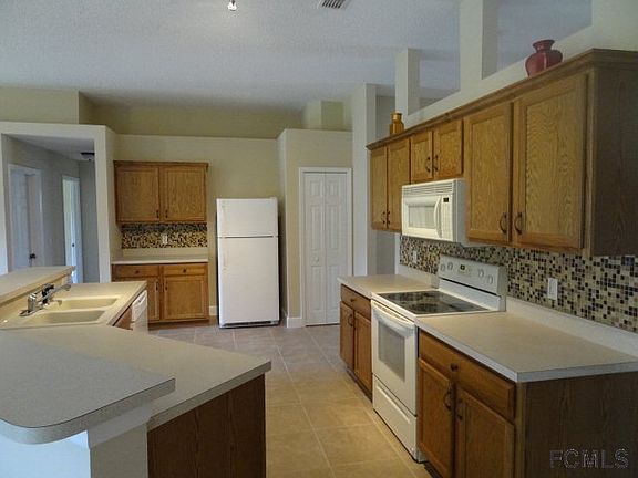 5th image of 66 Pitt Ln