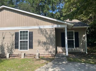 107 Twinwood Ct, Jacksonville, NC 28546