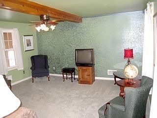 2nd image of 237 Kelton Rd