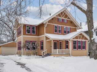 1242 37th St, Des Moines, IA 50311