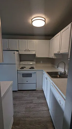 Stillwater Apartments Photo 1