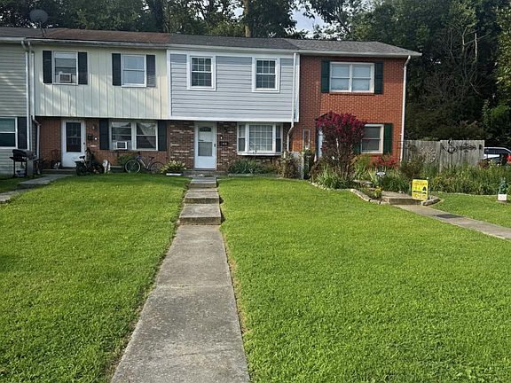 2nd image of 123 Cameron St