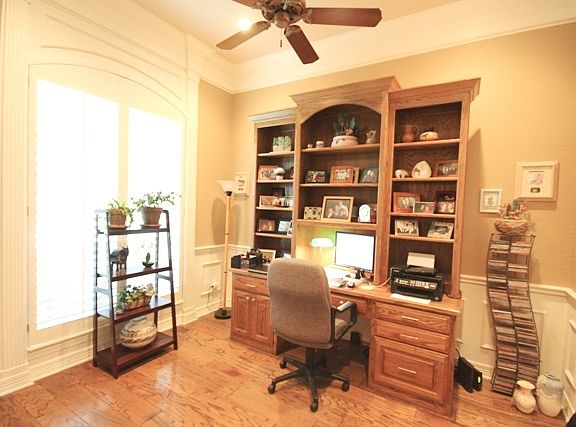 4th image of 3674 Bentridge Ct