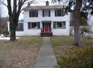 46 Peapack Rd, Far Hills, NJ 07931