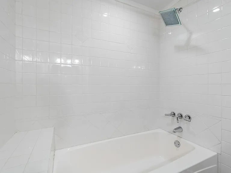 5249 Meadow Garden Ln — Photo 26