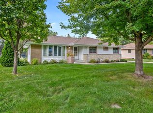 7910 59 1/2 Ave N, New Hope, MN 55428