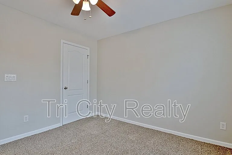341 Hunterian Pl — Photo 45