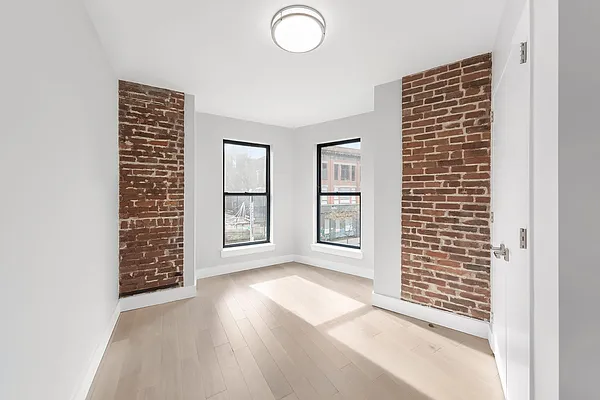 Rented by Compass | media 6