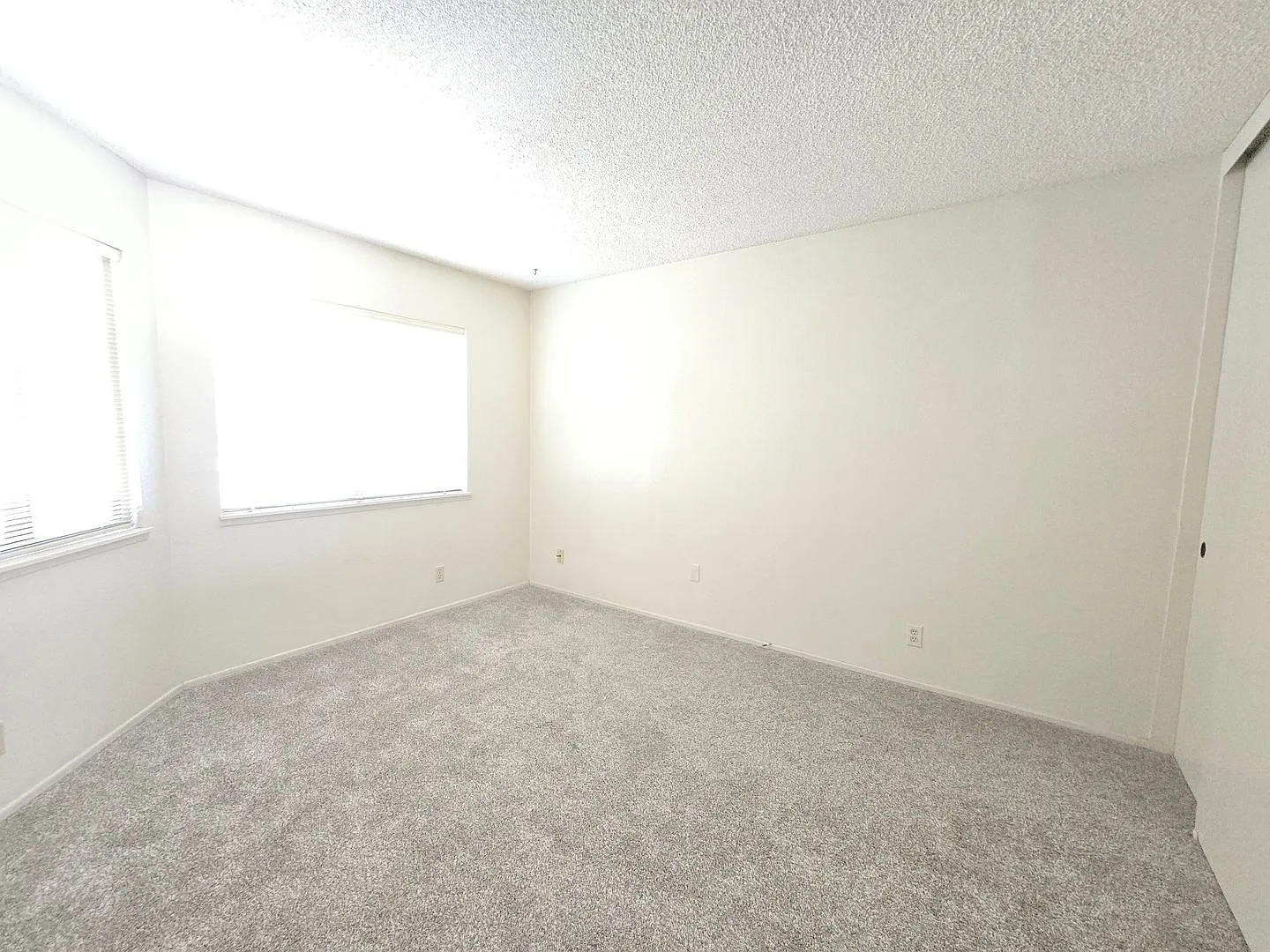 Condo for Rent in Montefino Townhomes Premium Amenities & Prime Location! — Photo 3