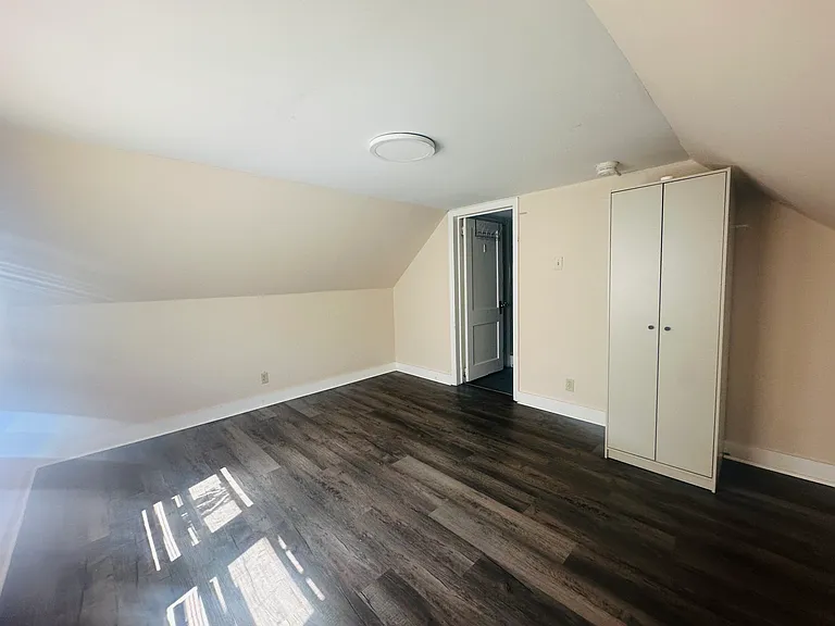 18 Taylor Ave #3 — Photo 7