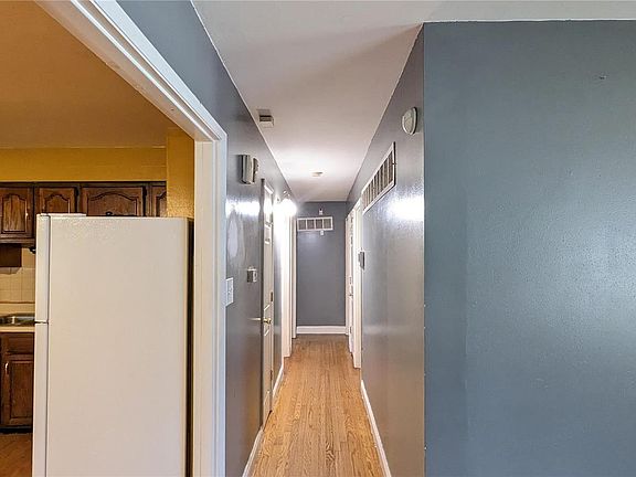 4th image of 4804 Barbara Dr