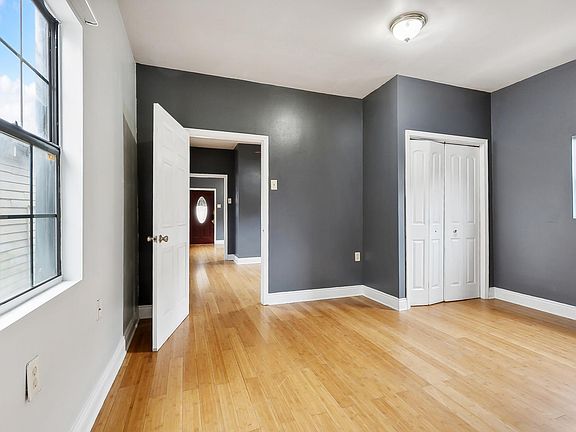 5th image of 3629 Delachaise St