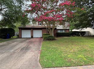 441 Woodlake Rd, Virginia Beach, VA 23452