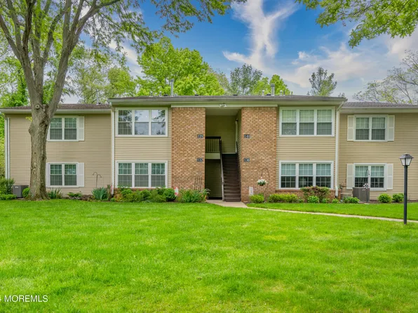 128 Arrowwood Court #95, Red Bank, NJ 07701