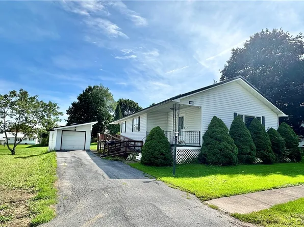 5406 Stewart St, Lowville, NY 13367