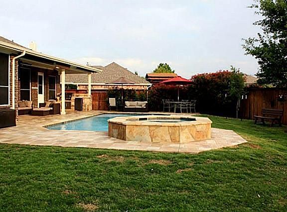 2nd image of 431 Copper Cir