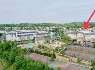 6304 Fernandez Ct, Parlin, NJ 08859