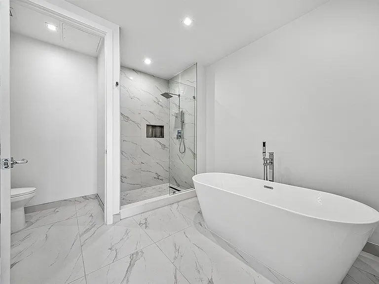 220 Lake Shore Dr #1508 — Photo 18