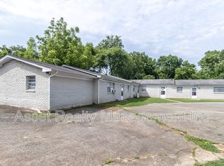 1046 McArthur Rd, Maryville, TN 37804