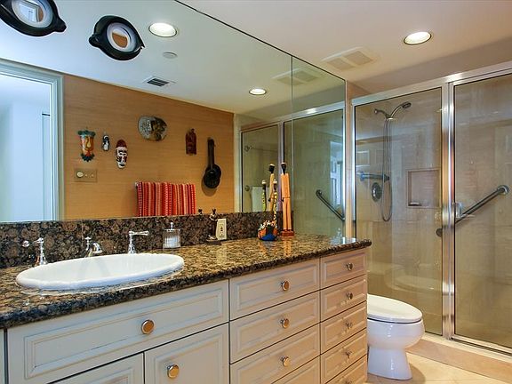 5th image of 400 N Flagler Dr Penthouse A5