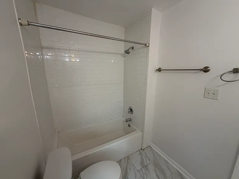 415 N Connecticut Ave — Photo 10