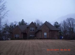 3203 Nikki Ridge Dr, Nesbit, MS 38651