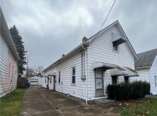 6906 Krakow Ave, Cleveland, OH
