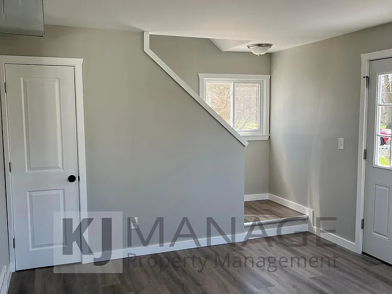 32443 Muskegon Ct — Photo 5