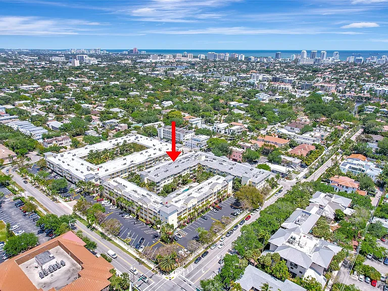 1515 E Broward Blvd #126 — Photo 38