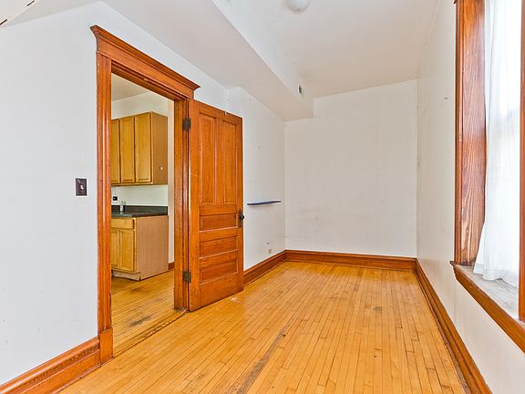 3rd image of 2707 N Central Park Ave APT 3