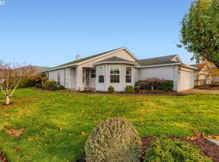 1748 NE 148th Pl, Portland, OR 97230