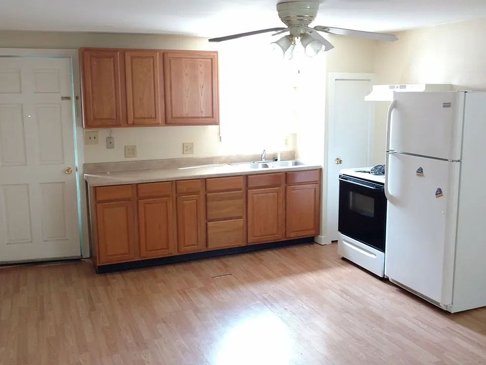 1st image of 110 S Main St APT F