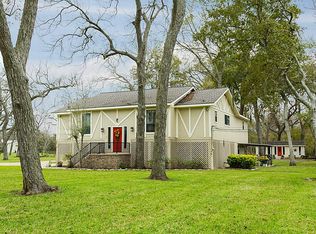2203 McKeever Rd, Rosharon, TX 77583