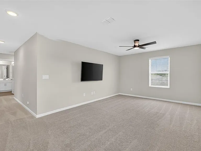 3710 Malad Way — Photo 15