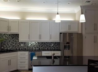 3443 Courtyard Cir, Farmers Branch, TX 75234