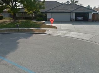 7501 Cedarcrest Ave, Bakersfield, CA 93308