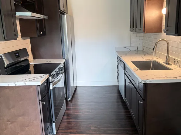 1001 N 6th St APT 5, Tacoma, WA 98403