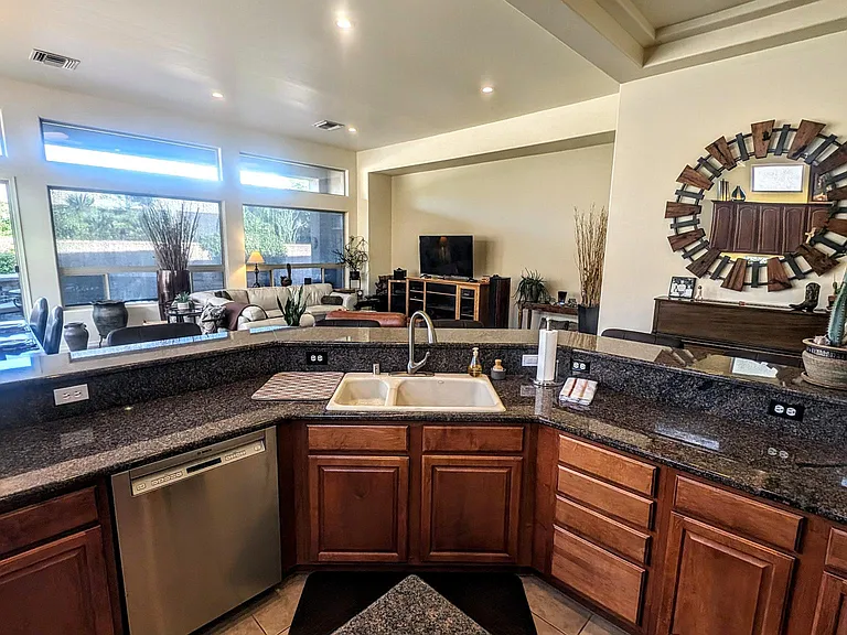 13816 N Topflite Dr — Photo 18