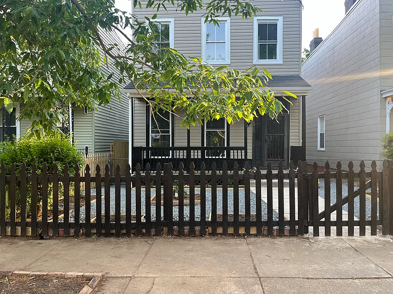 2025 Idlewood Ave — Photo 1